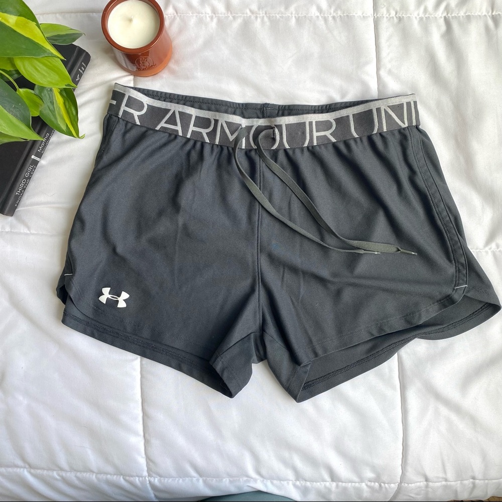 Under Armor Loose shorts, grey